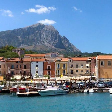 By The Sea In Scario Exterior foto